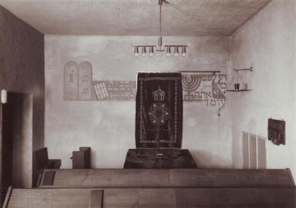 Bild vergrößern: Wochentag-Synagoge, um 1930